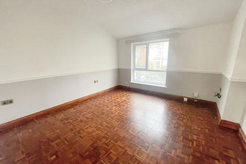 2 bedroom maisonette for sale, The Avenue, Birmingham B27