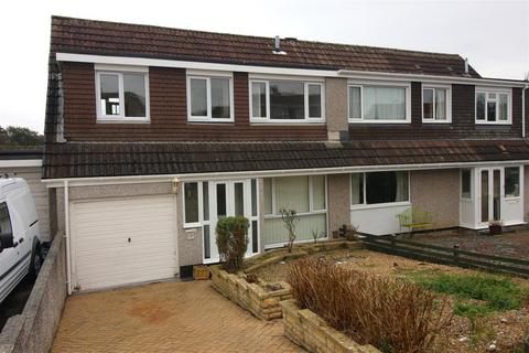 3 bedroom semi-detached house to rent, Greenfield Road, Saltash