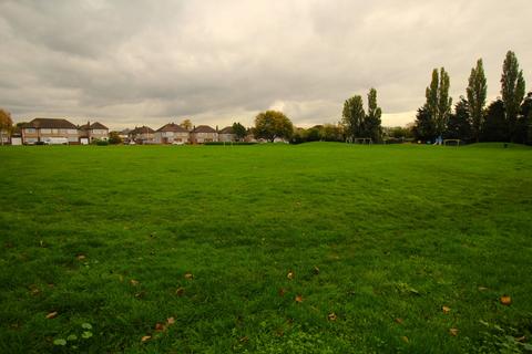 3 bedroom terraced house for sale, Rainham RM13