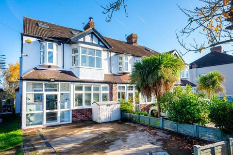 4 bedroom end of terrace house for sale, Westway, Raynes Park, London, SW20