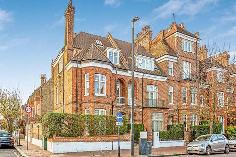 7b Albert Bridge Road, Battersea, London, SW11 4PX