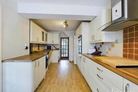 107 Stag Hill, Basingstoke, RG22 6JE