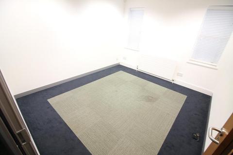 Property to rent, High Street, Uxbridge