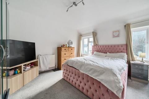 4 bedroom terraced house for sale, Northway,  Headington,  OX3