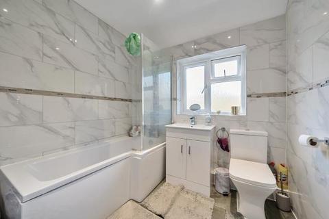 4 bedroom terraced house for sale, Northway,  Headington,  OX3