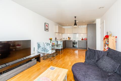 2 bedroom flat to rent, Icon Apartments, E1