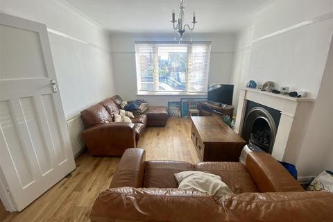 3 bedroom semi-detached house for sale, Forest Side, London