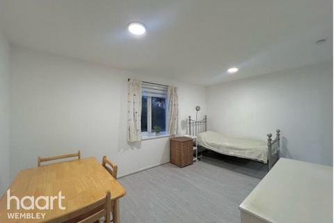 1 bedroom flat for sale, Alperton