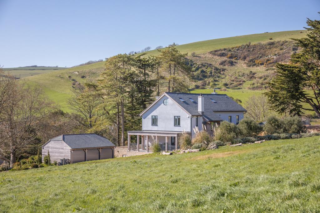 Sarsen House