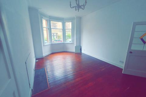 2 bedroom apartment to rent, James Gray Street, Glasgow G41