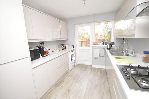 3 bedroom bungalow for sale, Bewick Grove, Leeds, West Yorkshire