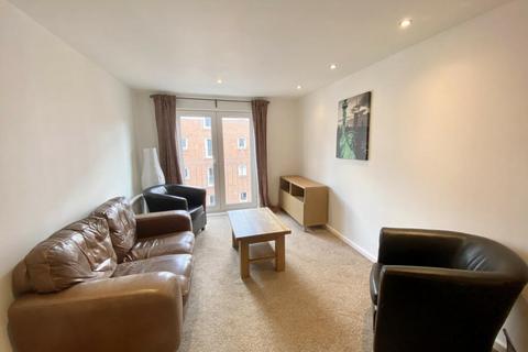 2 bedroom flat to rent, 3 Elmira Way, Salford, M5