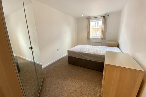 2 bedroom flat to rent, 3 Elmira Way, Salford, M5