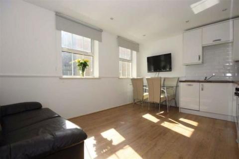 2 bedroom flat to rent, Lambeth Road, London SE1