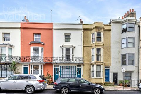 2 bedroom terraced house to rent, Western Street, Brighton, East Sussex, BN1