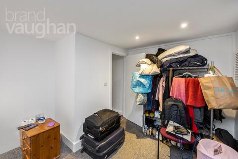 2 bedroom terraced house to rent, Western Street, Brighton, East Sussex, BN1