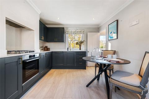 3 bedroom semi-detached house to rent, Highgate High Street, N6