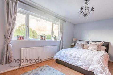 5 Langley Green, Nazeing, Waltham Abbey, EN9 2JJ