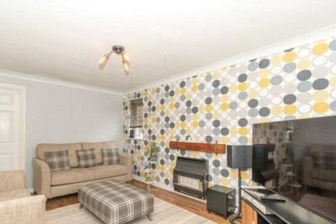 3 bedroom semi-detached house for sale, Hopefield Way, Bradford, West Yorkshire, BD5