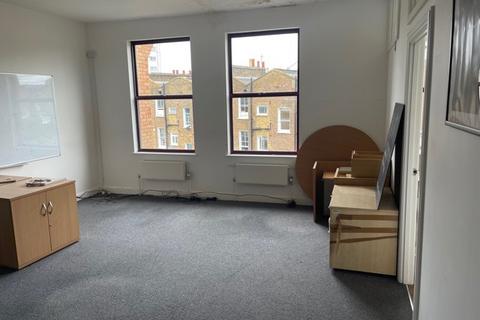 Property to rent, 39 Harwood Road, SW6