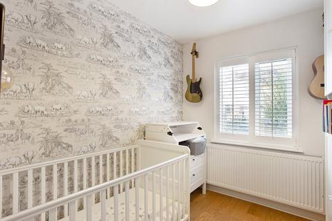 5, Clifford Court Olive Road, London, W5 4JN