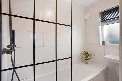 5, Clifford Court Olive Road, London, W5 4JN