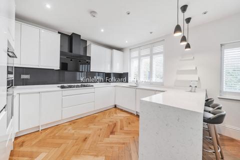 2 bedroom apartment to rent, Horn Lane London W3