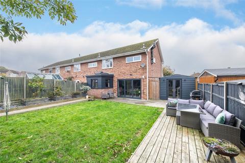 20 Battlesmere Road, Cliffe Woods, Rochester, ME3 8TR
