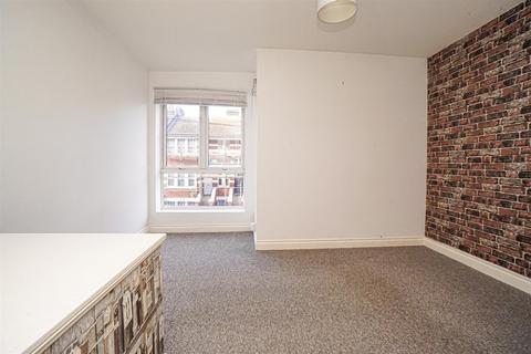 2 bedroom terraced house for sale, Castle View Mews, Castledown Avenue, Hastings