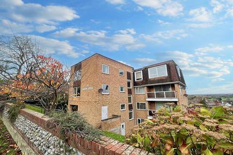 1 bedroom flat for sale, Carew Road, Eastbourne