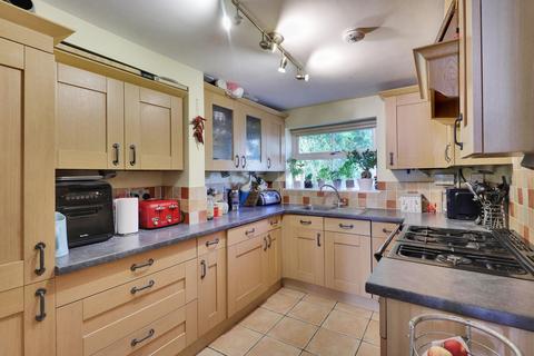 3 bedroom end of terrace house for sale, Buckhurst Avenue, Sevenoaks, TN13