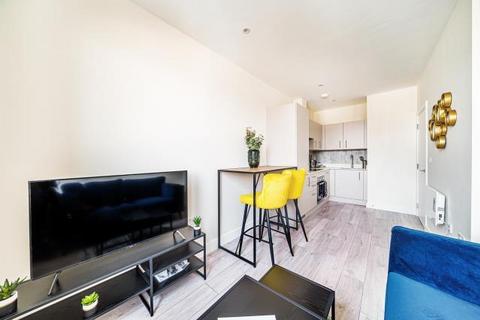 1 bedroom flat for sale, Anne Boleyn,  Cheam,  Sutton,  SM3