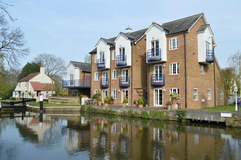 2 bedroom apartment to rent, Whittets Ait, Jessamy Road, Weybridge, KT13