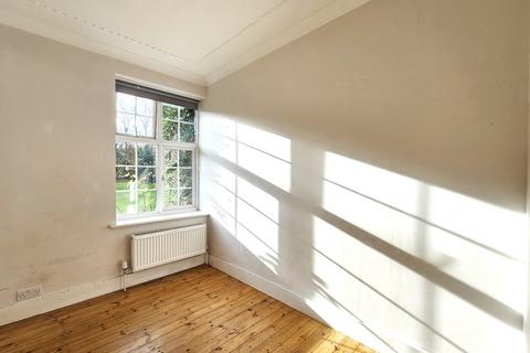 3 bedroom apartment for sale, Sheldon Avenue, LONDON, N2