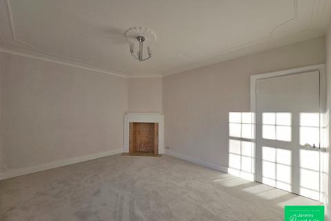 3 bedroom apartment for sale, Sheldon Avenue, LONDON, N2