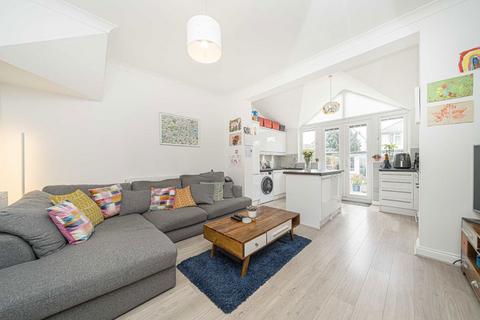 3 bedroom house for sale, Linden Road, Hampton TW12