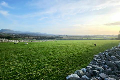 2 bedroom detached bungalow for sale, Estuary View, Llandanwg