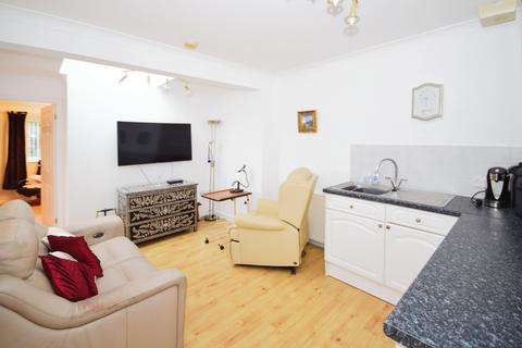 Studio to rent, Venner Avenue Cowes PO31