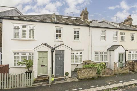 4 bedroom house to rent, York Road, Teddington TW11