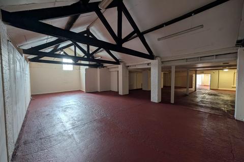 Industrial unit to rent, Ffordd Las, Rhyl LL18