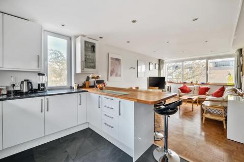 Sheendale Road, Richmond, TW9
