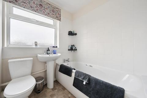 5 Farmers Close, Reading, RG2 8UQ