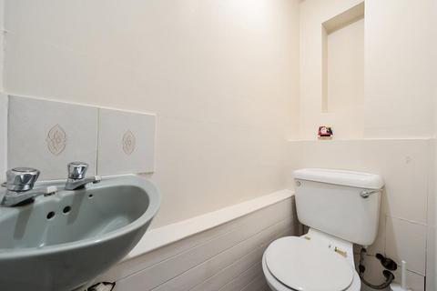 5 Farmers Close, Reading, RG2 8UQ