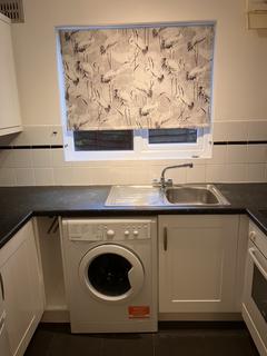 1 bedroom flat to rent, Kingfisher Lure Water Lane, Kings Langley WD4