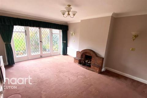 1 bedroom semi-detached house to rent, New Bedford Road