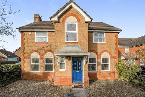 4 bedroom detached house for sale, Brighton Way, Chippenham