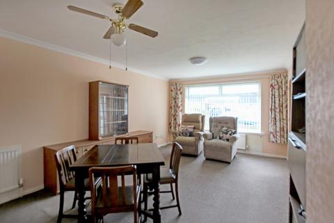 2 bedroom semi-detached house for sale, Aspen Close, Romney Marsh TN29