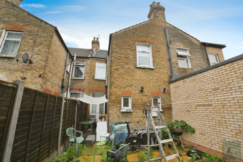 3 bedroom terraced house for sale, Richmond Road, ILFORD, IG1