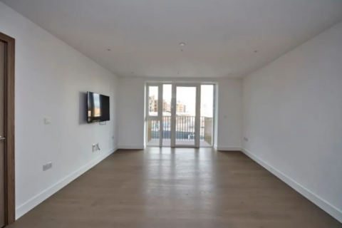 2 bedroom apartment to rent, Admiralty House, 150 Vaughan Way, London, E1W