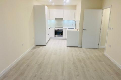 1 bedroom flat to rent, Hazeview Apartments, Harrow HA1